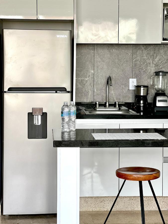 Paradise Apt Steps 5Thav & Beach بلايا ديل كارمن المظهر الخارجي الصورة